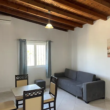 Sun N' Blue Villa