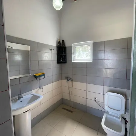 Sun N' Blue * Sarandë